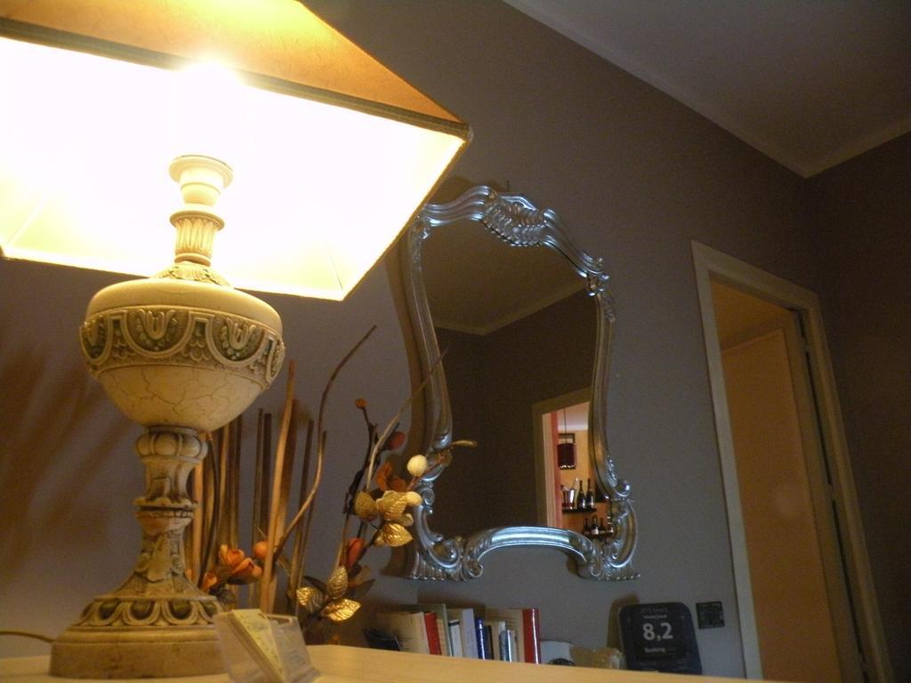 Hostel Josef ปาแลร์โม ภายนอก รูปภาพ